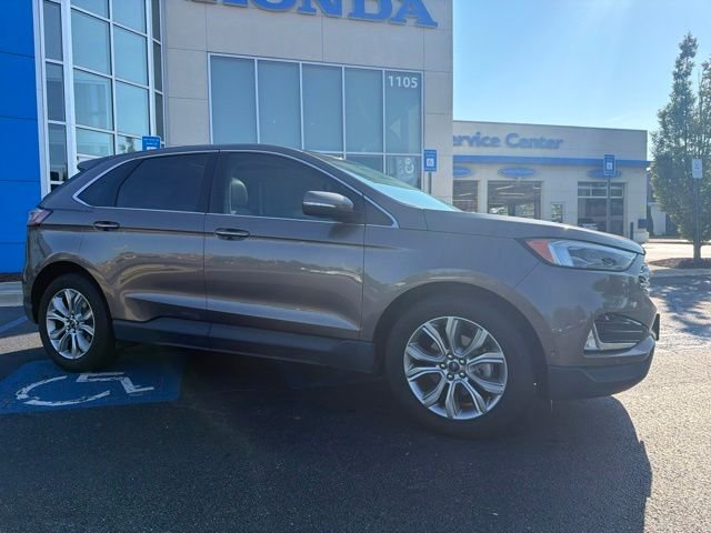 Used 2019 Stone Gray Metallic Ford Titanium image 4