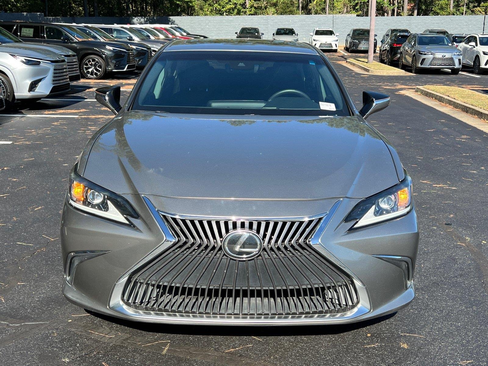 Used 2019 Atomic Silver Lexus ES 350 image 2