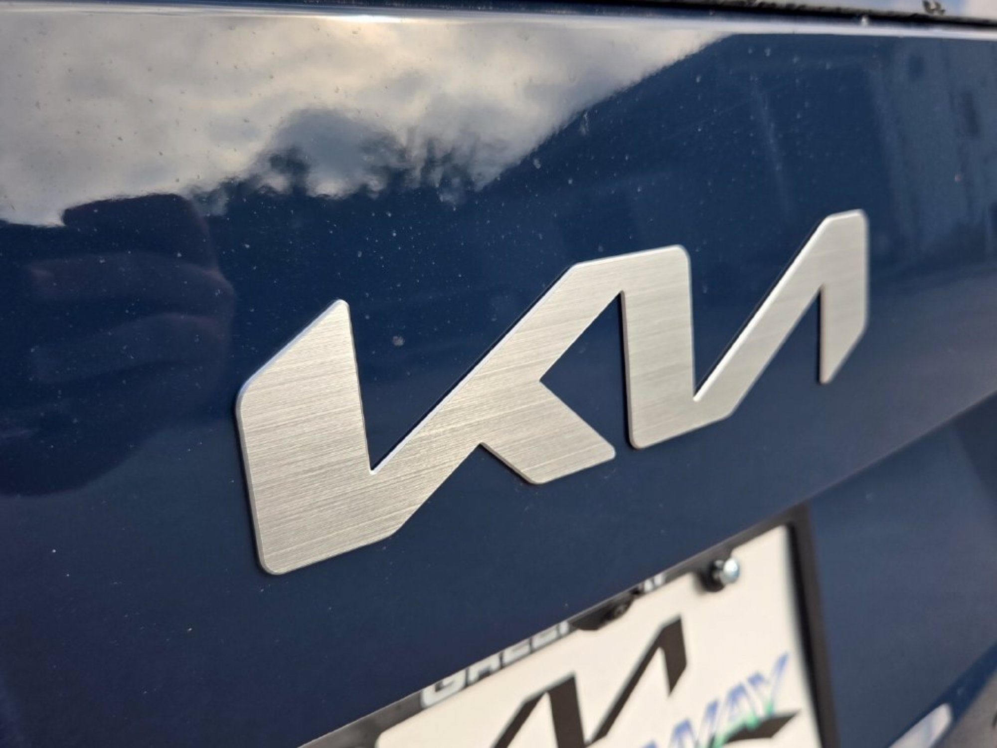 New 2027 Midnight Lake Blue Kia SX image 31
