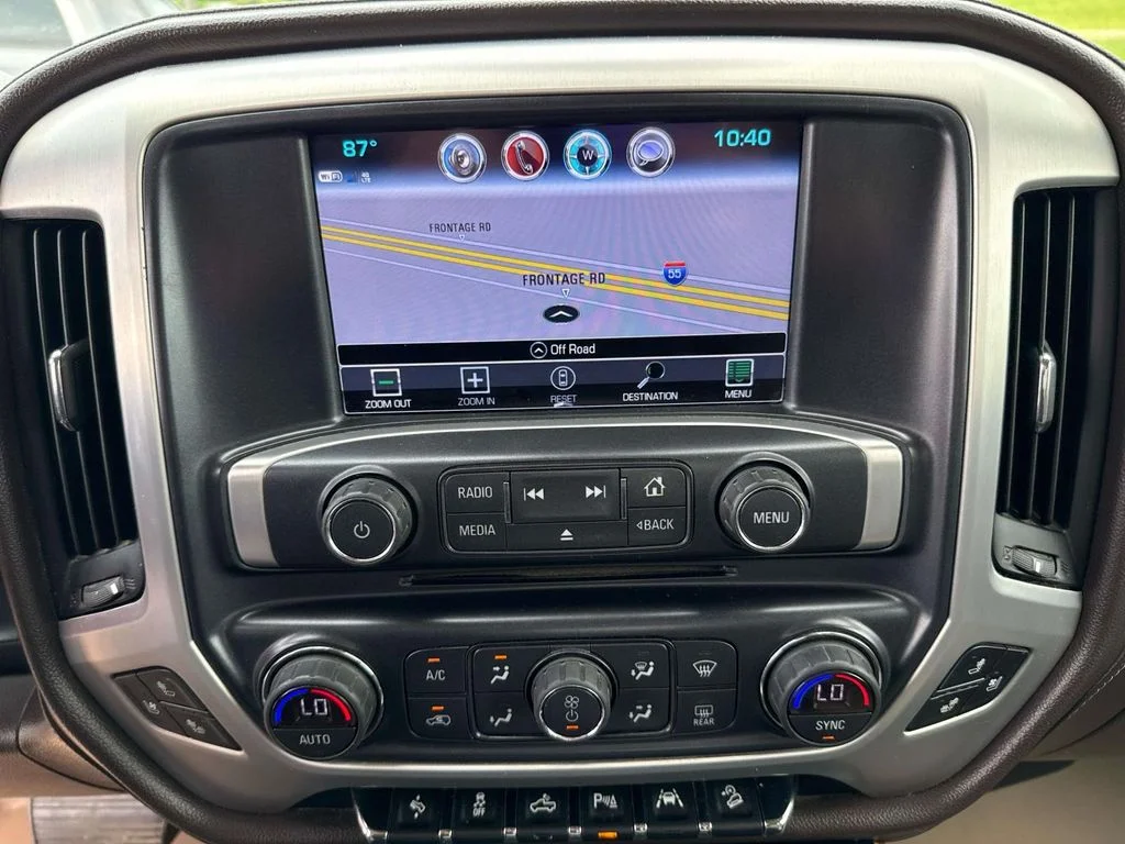 Used 2017 Gray GMC SLT image 43