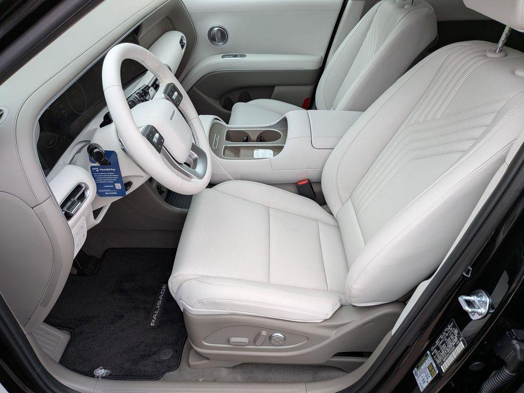 New 2026 Black Hyundai SEL Premium 7P image 11