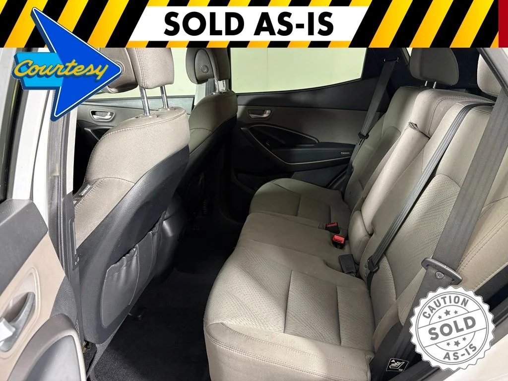 Used 2013 White Hyundai Base image 29