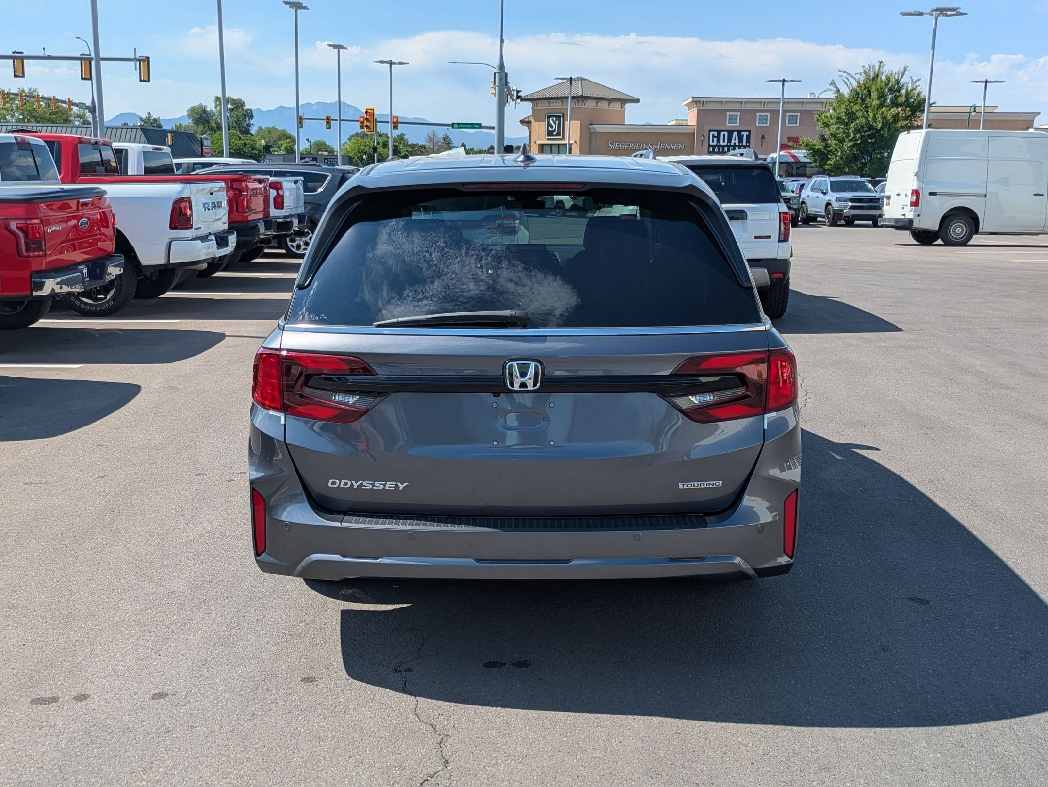 New 2026 Modern Steel Metallic Honda Touring image 4