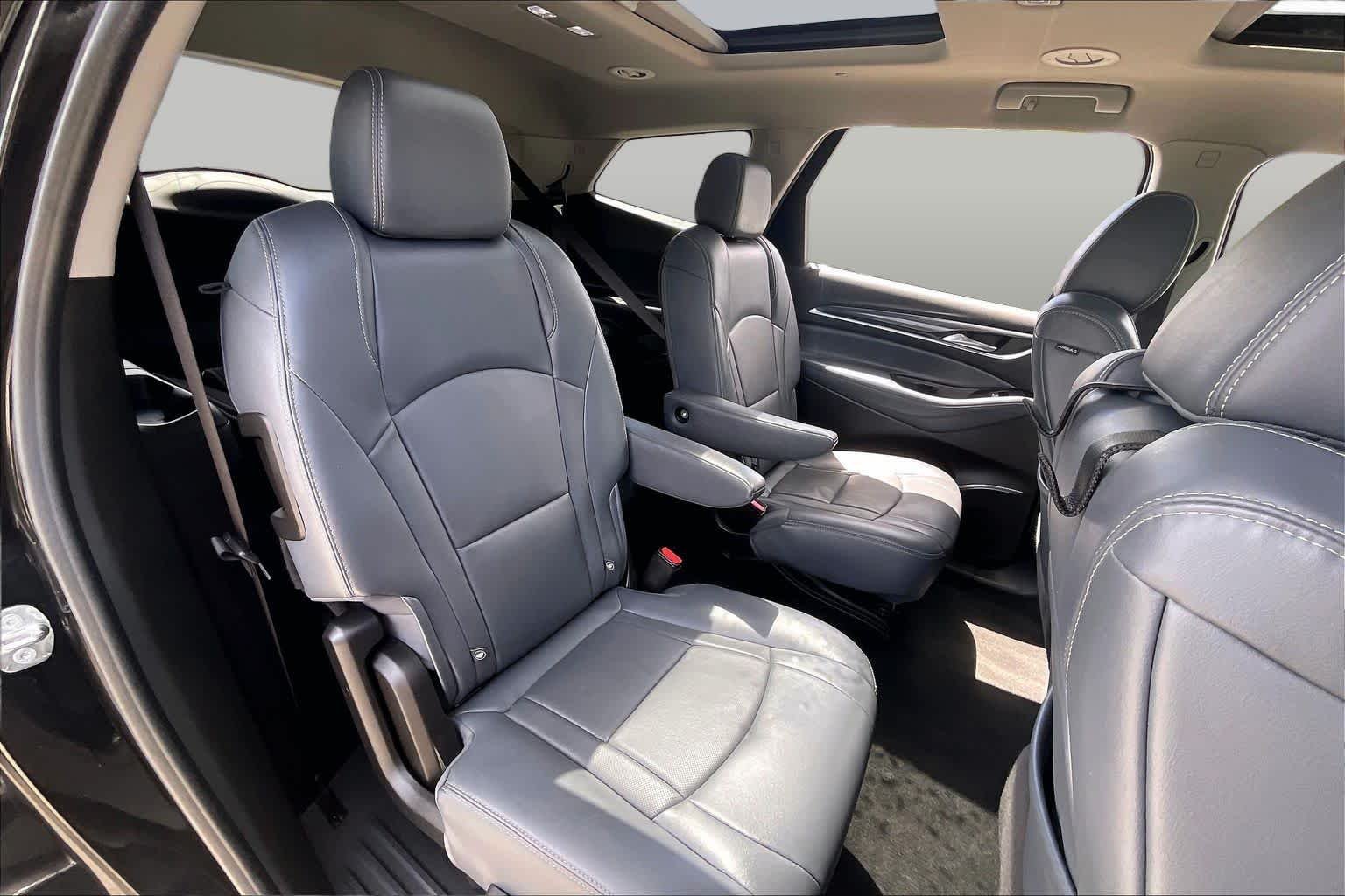 Used 2019 Ebony Twilight Metallic Buick Essence image 19
