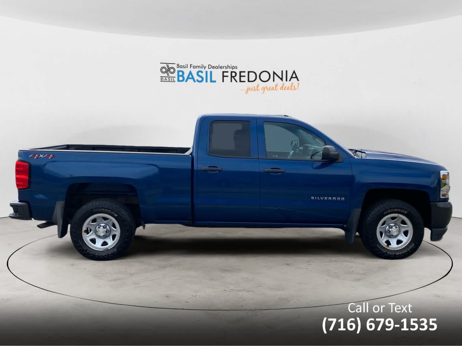 Used 2019 DEEP OCEAN BLUE METALLIC Chevrolet Work Truck image 10