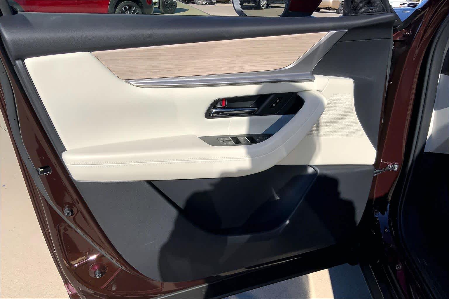 New 2026 Artisan Red Premium Mazda 3.3 Turbo Premium Plus AWD image 10