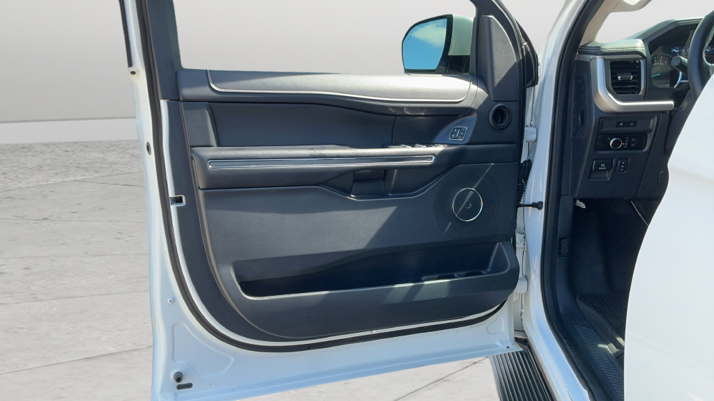 Certified Used 2024 White Ford XLT image 18