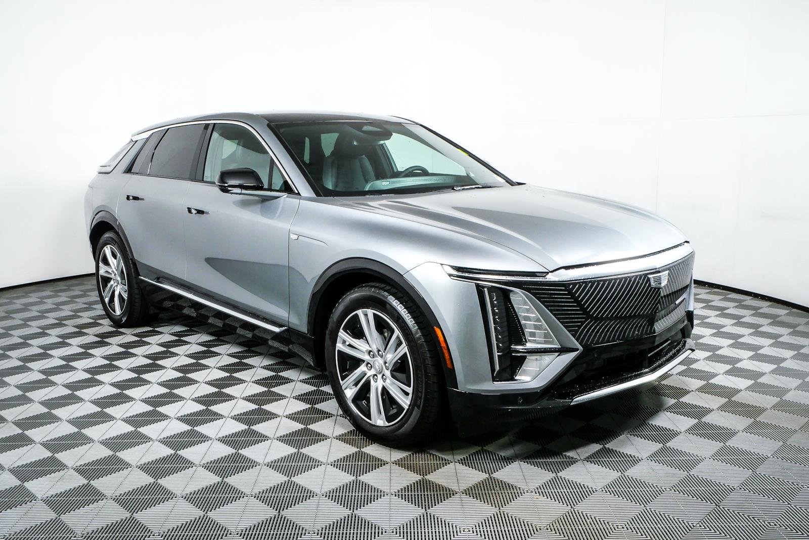 2024 Cadillac LYRIQ