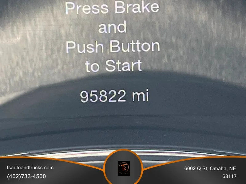 Used 2019 Black Jeep Upland Sport Utility 4D image 28