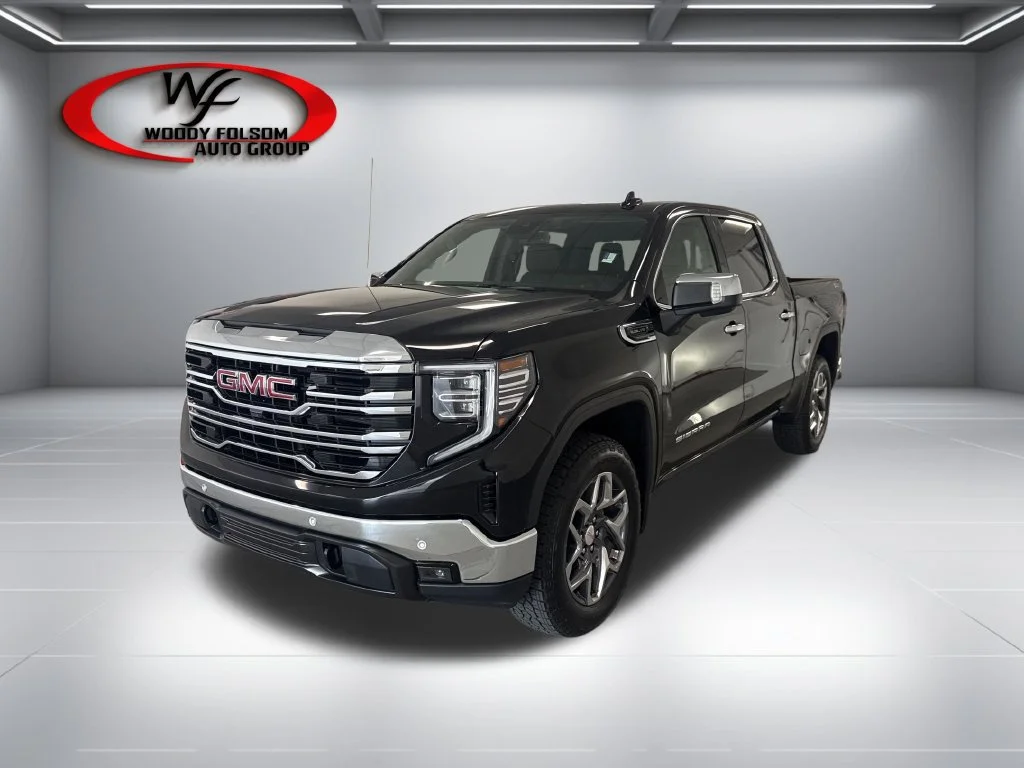 New 2026 Onyx Black GMC SLT image 3