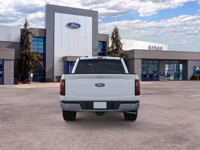 New 2026 Oxford White Ford XLT image 5