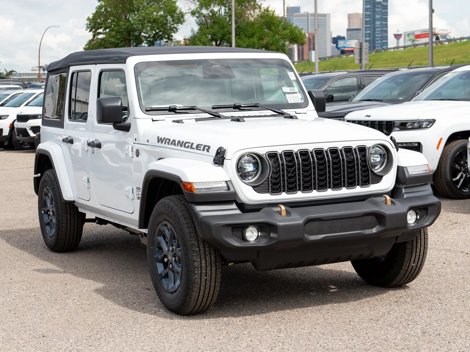 New 2026 White Jeep 85th Anniversary* image 7