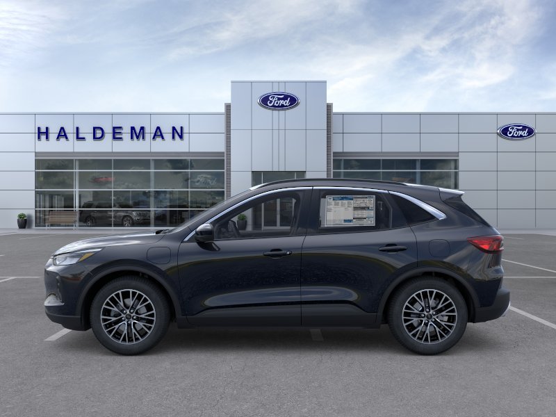 New 2026 Agate Black Metallic Ford Plug-in Hybrid image 3