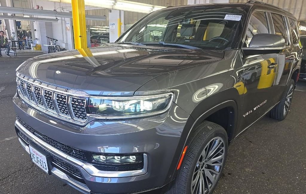 2022 Jeep Grand Wagoneer Series III 4WD's photo