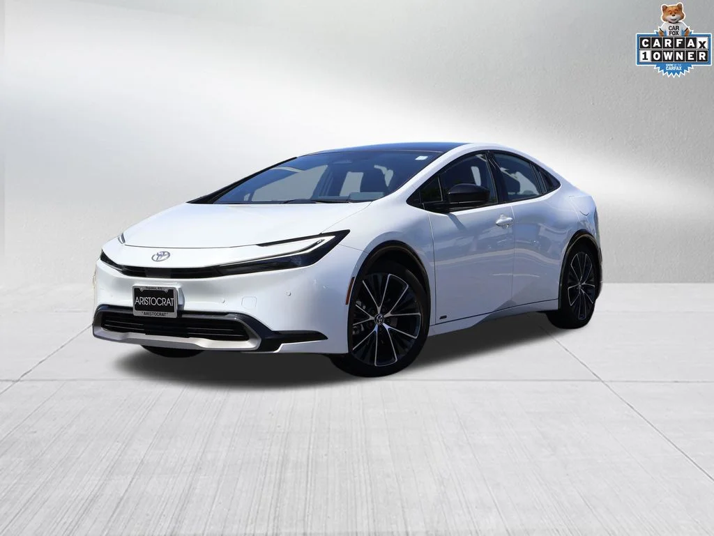 2024 Toyota Prius Limited AWD's photo