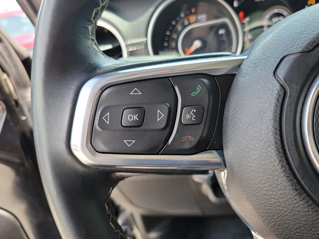 Used 2021 Black Clearcoat Jeep Overland image 18