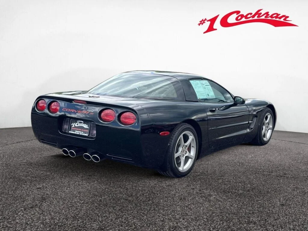 Used 2000 Black Chevrolet  image 6