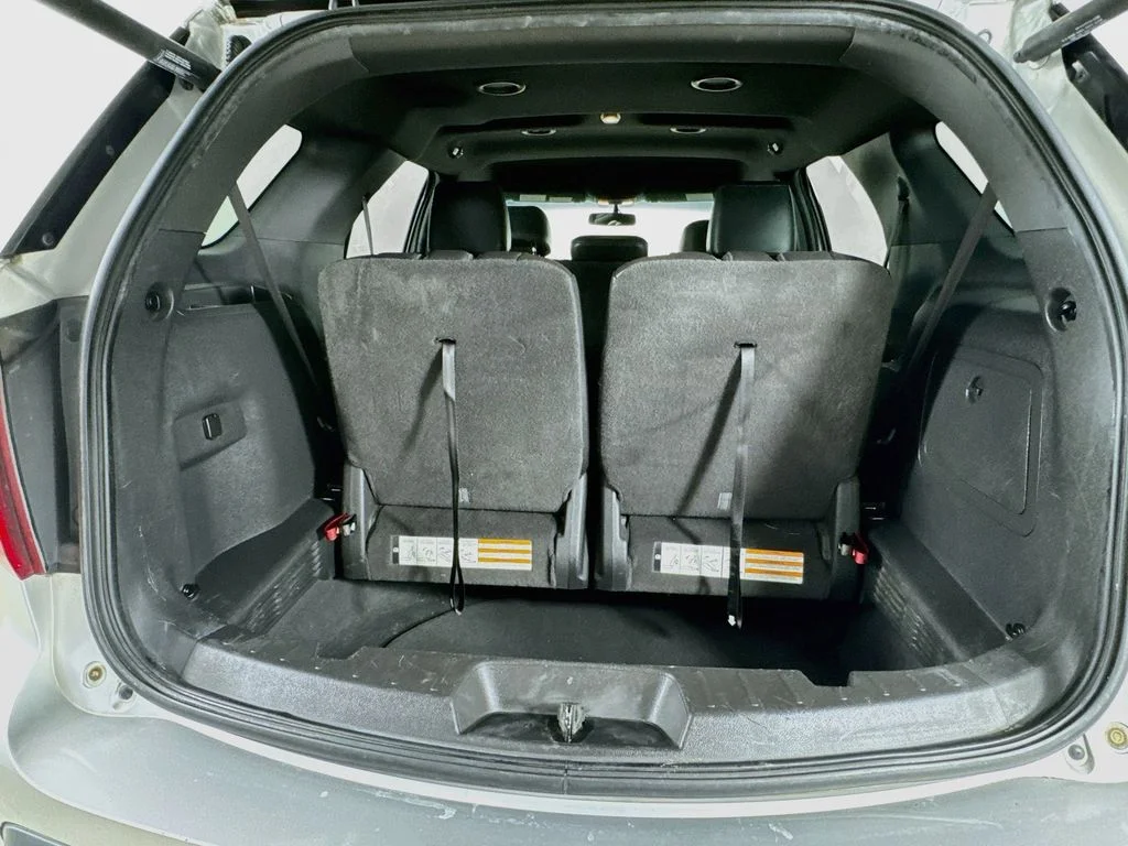 Used 2013 Ingot Silver Ford XLT image 30