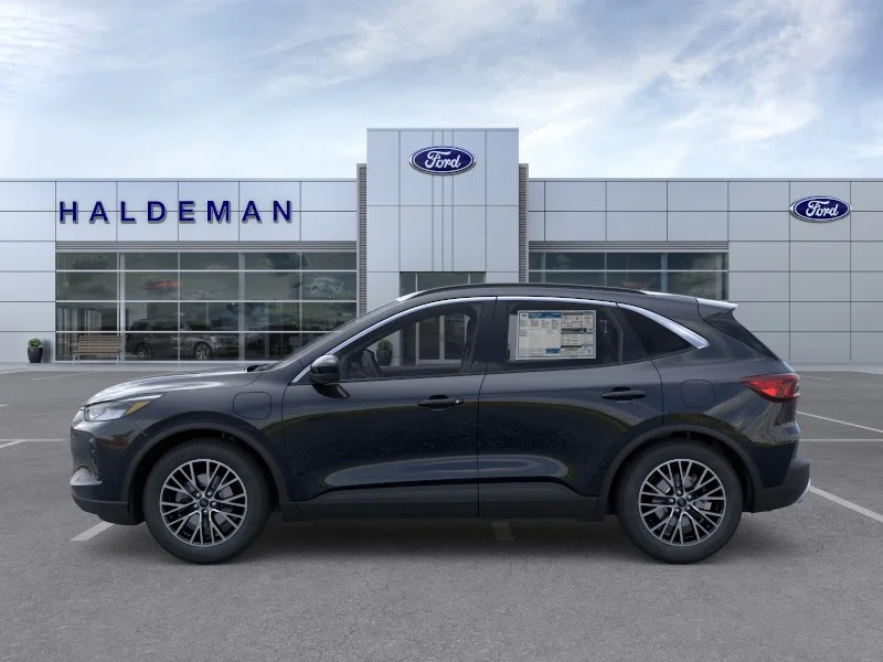 New 2026 Agate Black Metallic Ford Plug-in Hybrid image 3
