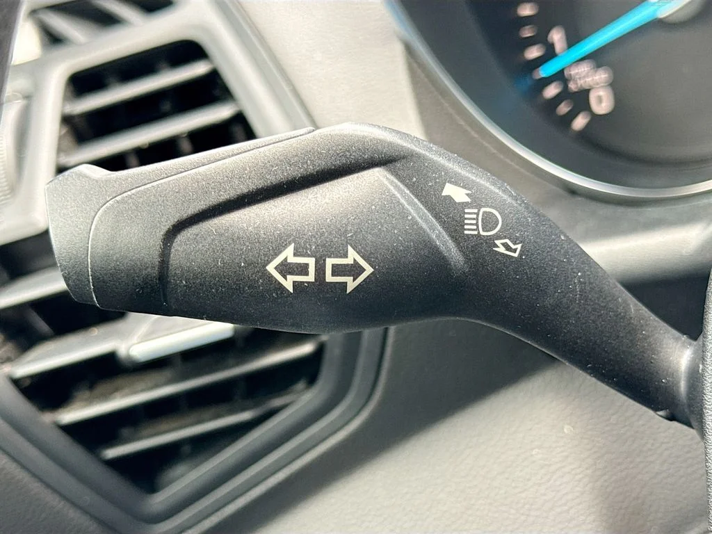 Used 2018 Gold Ford S image 12