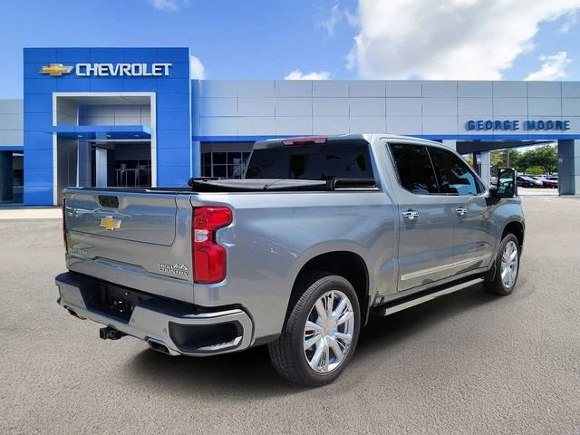 Certified Used 2025 Sterling Gray Metallic Chevrolet High Country image 4