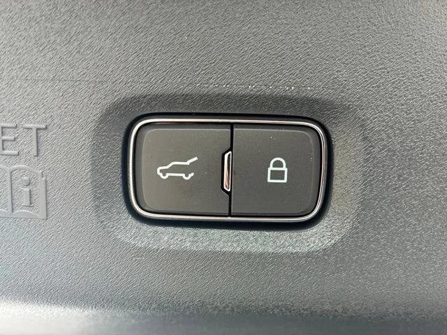 New 2027 Glacier Gray Metallic Tri-Coat Ford King Ranch® image 9
