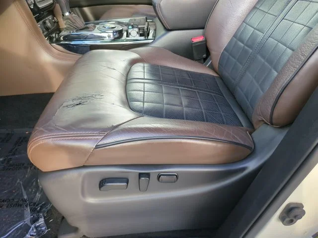 Certified Used 2020 White Nissan Platinum image 23