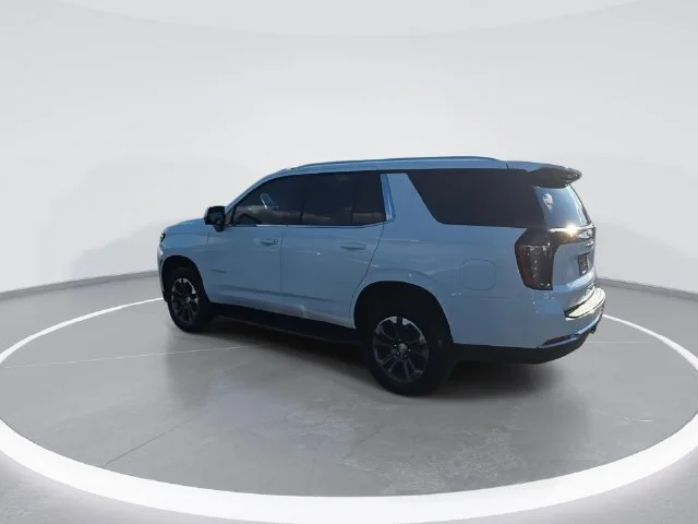 Used 2026 White Chevrolet LT image 6