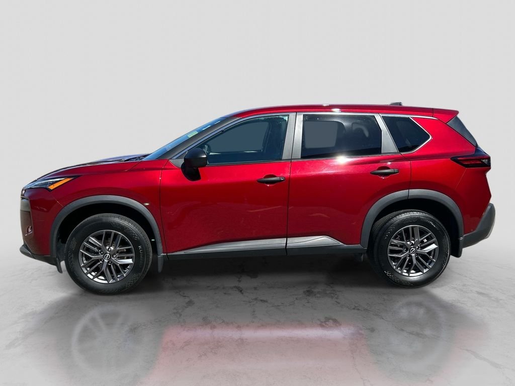 Used 2023 Red Nissan S image 2