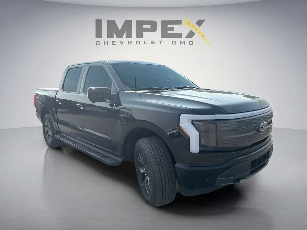 Used 2023 Black Ford Pro image 8