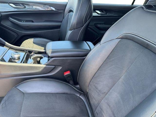 Used 2023 Bright White Clearcoat Jeep Altitude image 12