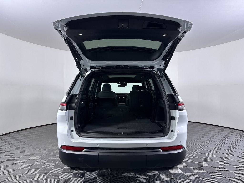 New 2026 Bright White Clearcoat Jeep Limited image 10