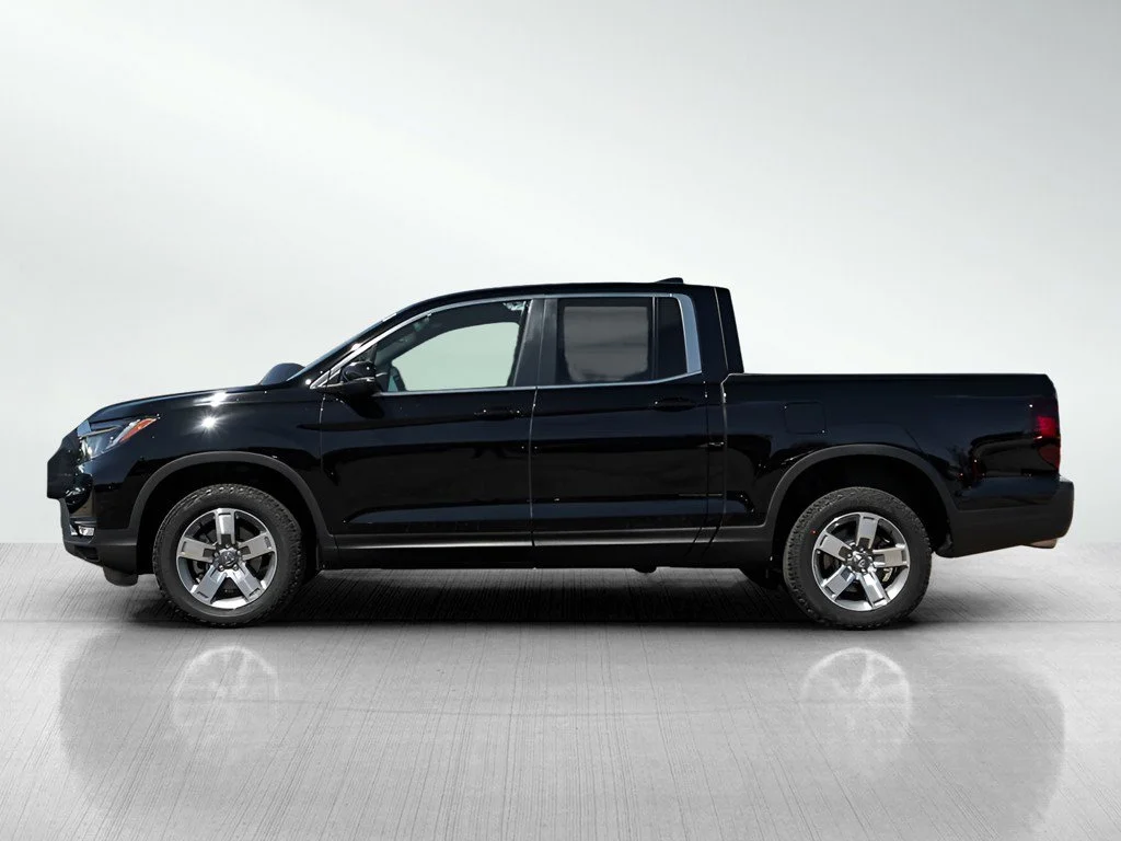 New 2026 Crystal Black Pearl Honda RTL image 4
