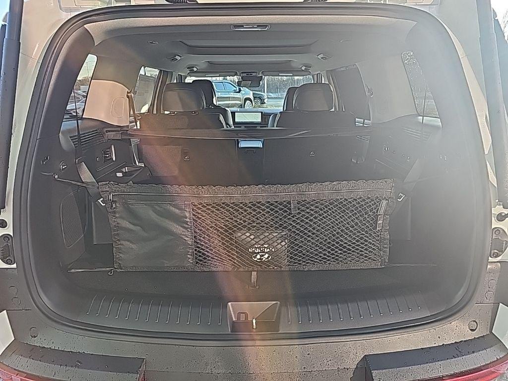 New 2026 White Hyundai Limited AWD image 45