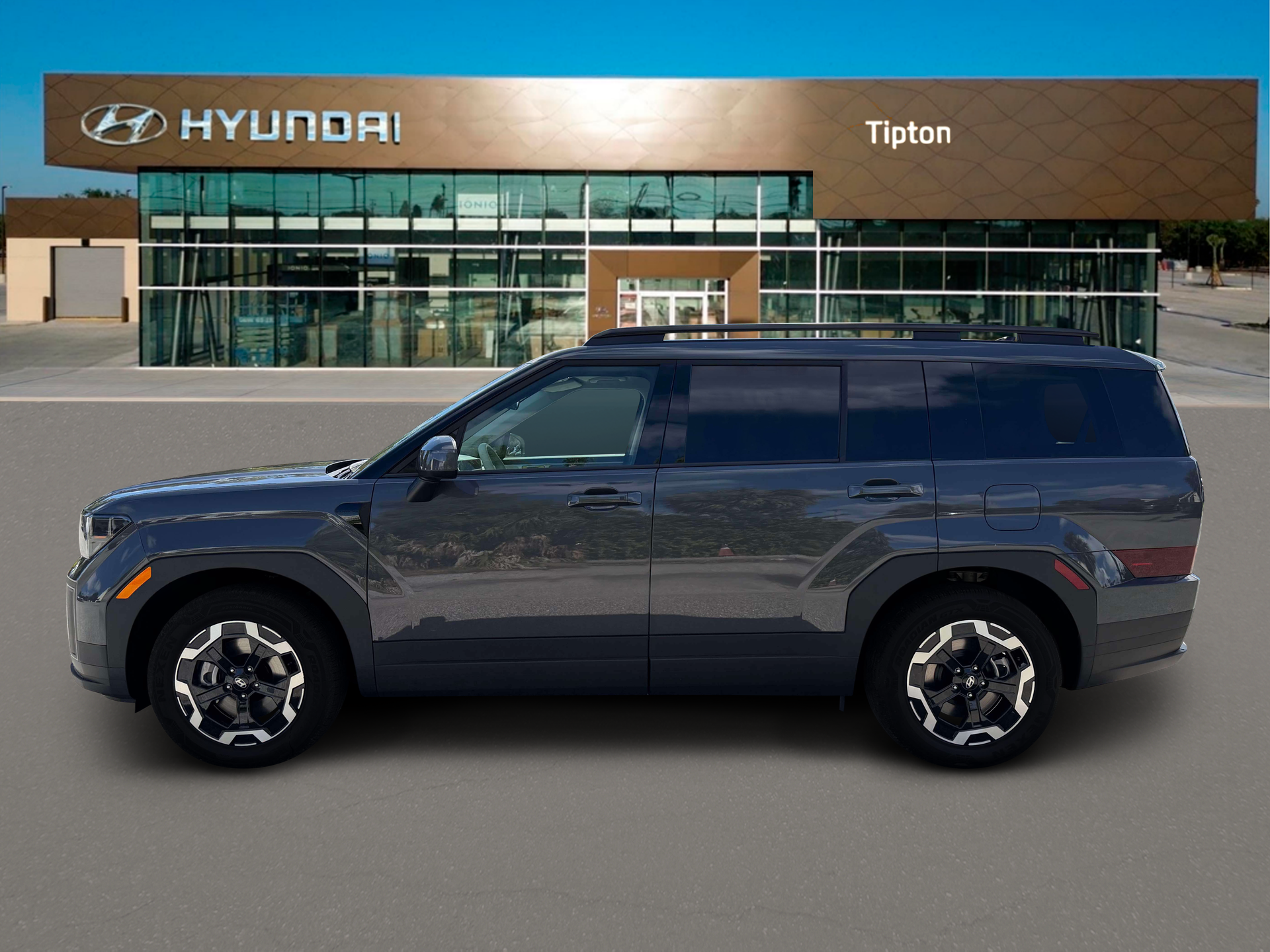New 2027 Gray Hyundai SEL FWD image 3