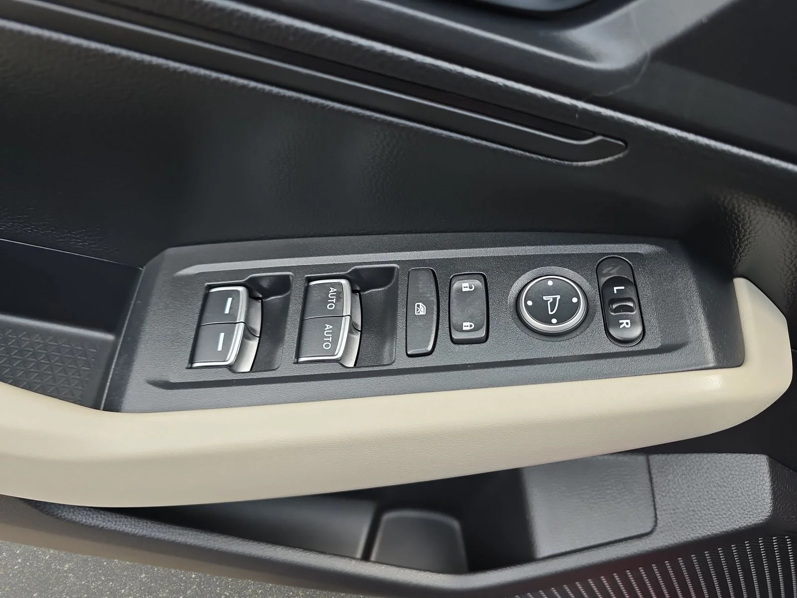 2024 Honda Accord LX - Photo 29