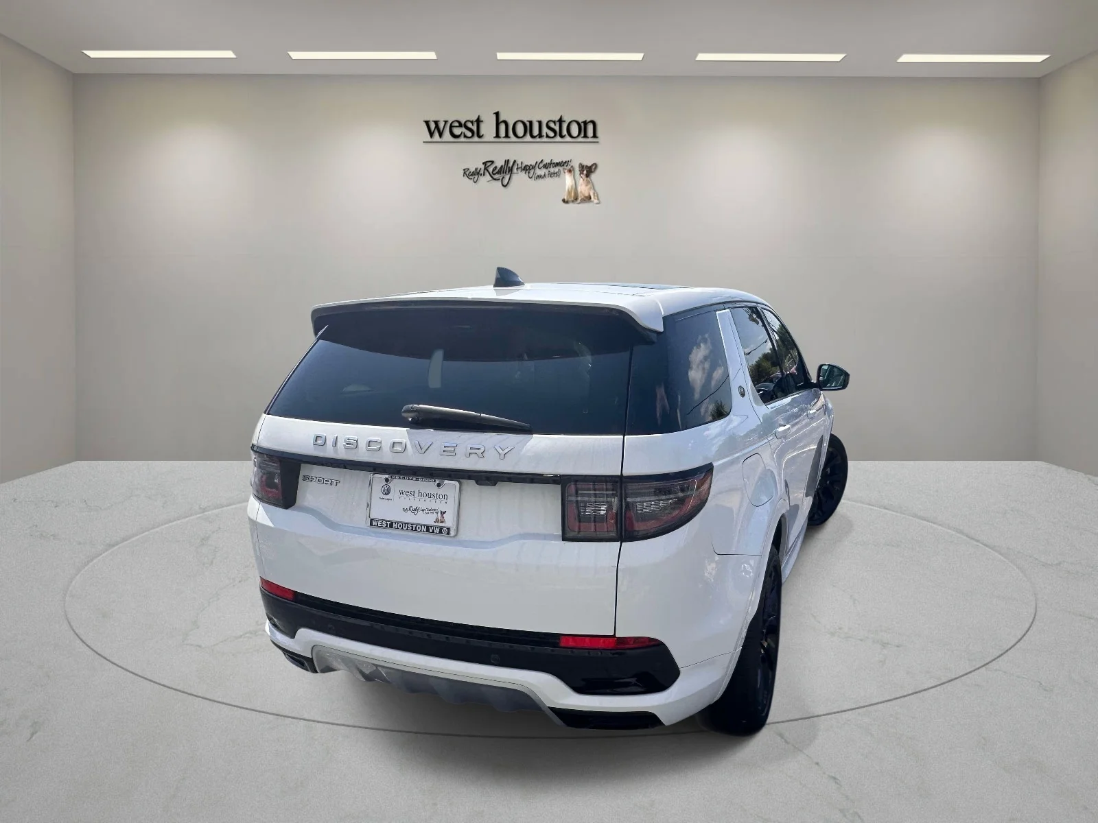 Used 2024 White Land Rover Core S image 6