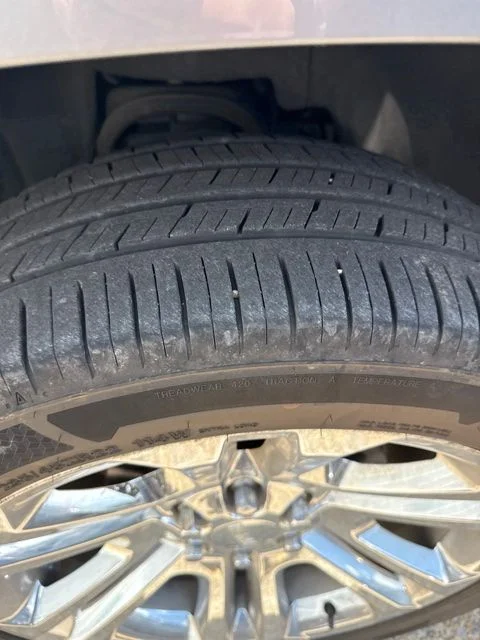 Used 2018 Gray GMC SLT image 12