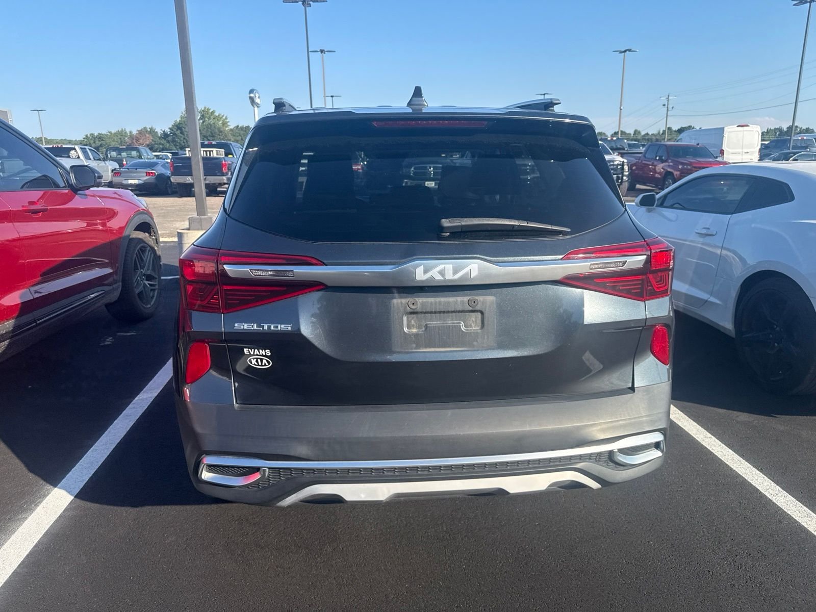Used 2023 Gray Kia S image 5