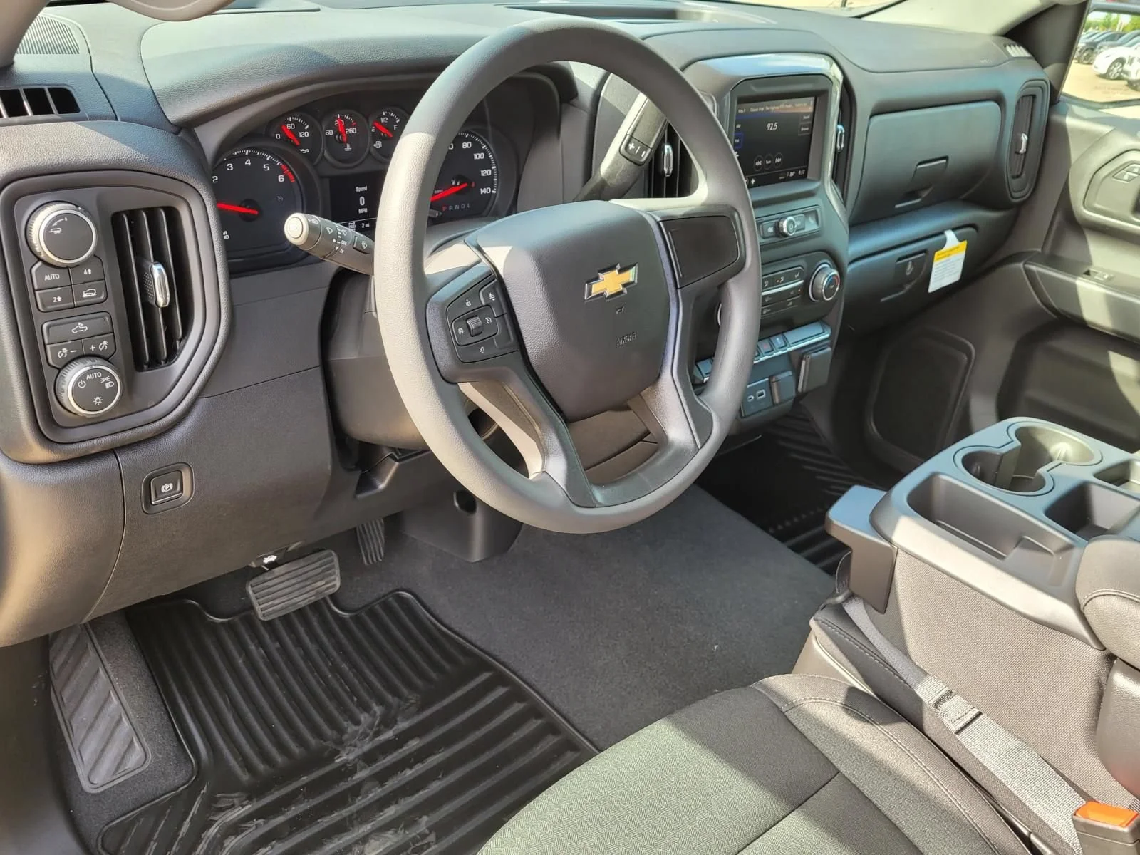 2026 Chevrolet Silverado 1500 Custom - Photo 15