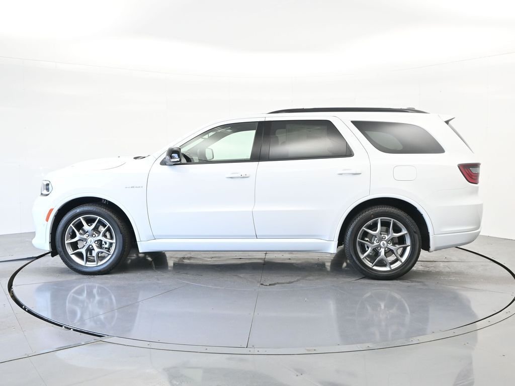 New 2026 White Knuckle Clear-Coat Exterior Paint Dodge GT Plus HEMI V8 image 10