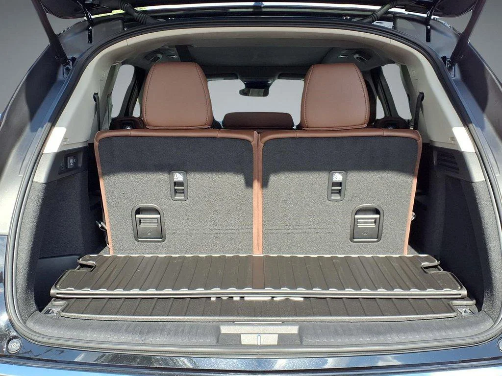 New 2026 Majestic Black Pearl Acura Technology Package image 12