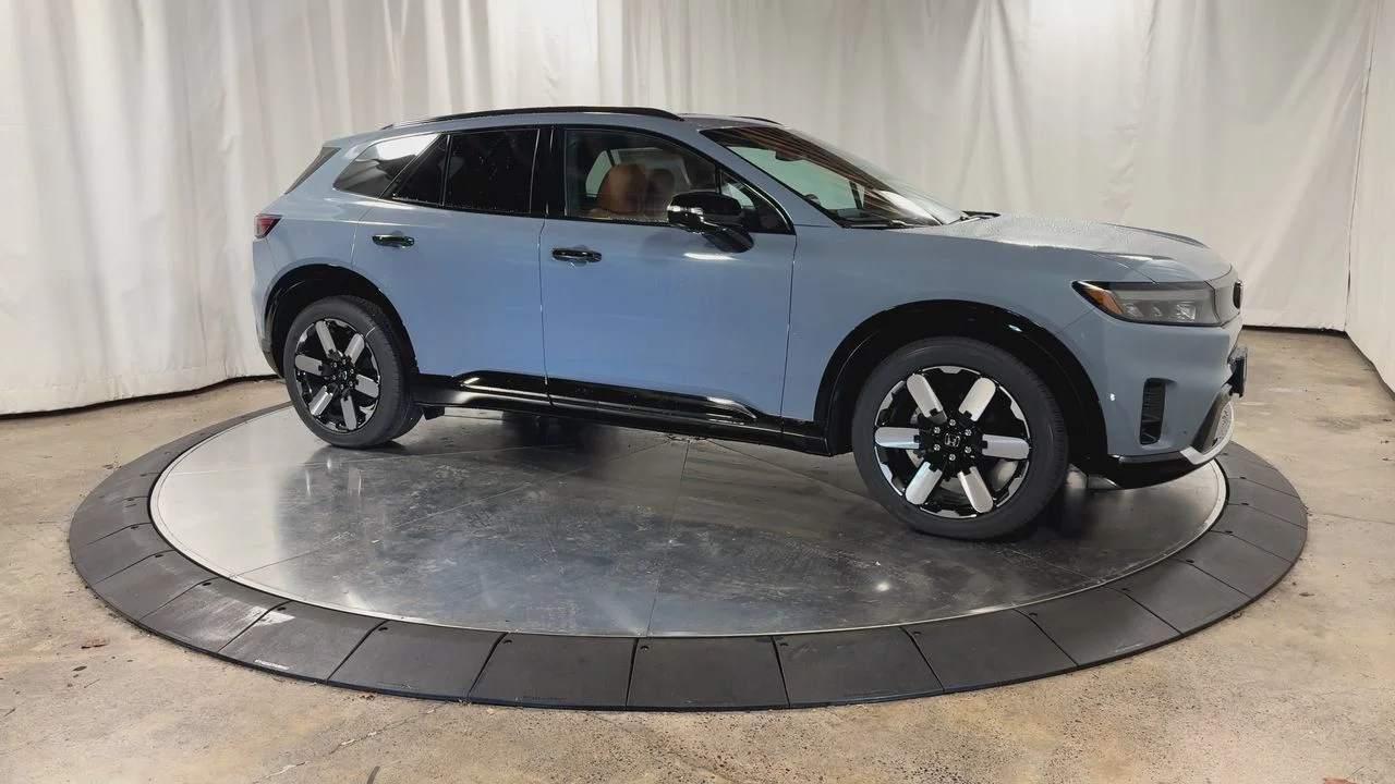 New 2026 Sonic Gray Pearl Honda Elite image 2