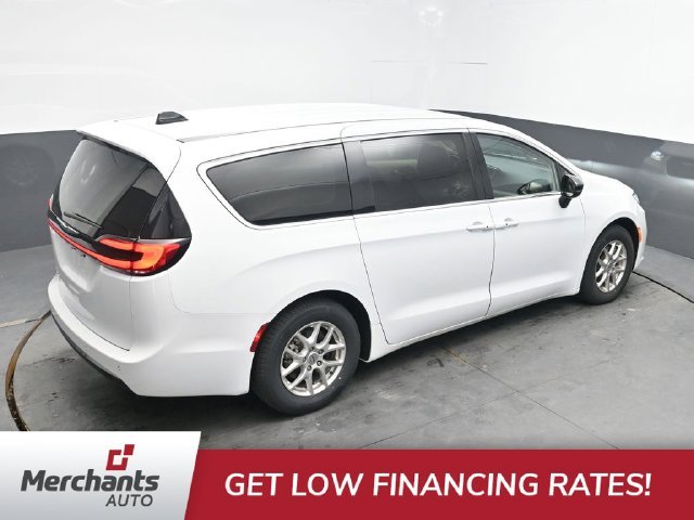 Used 2024 White Chrysler Touring L image 30