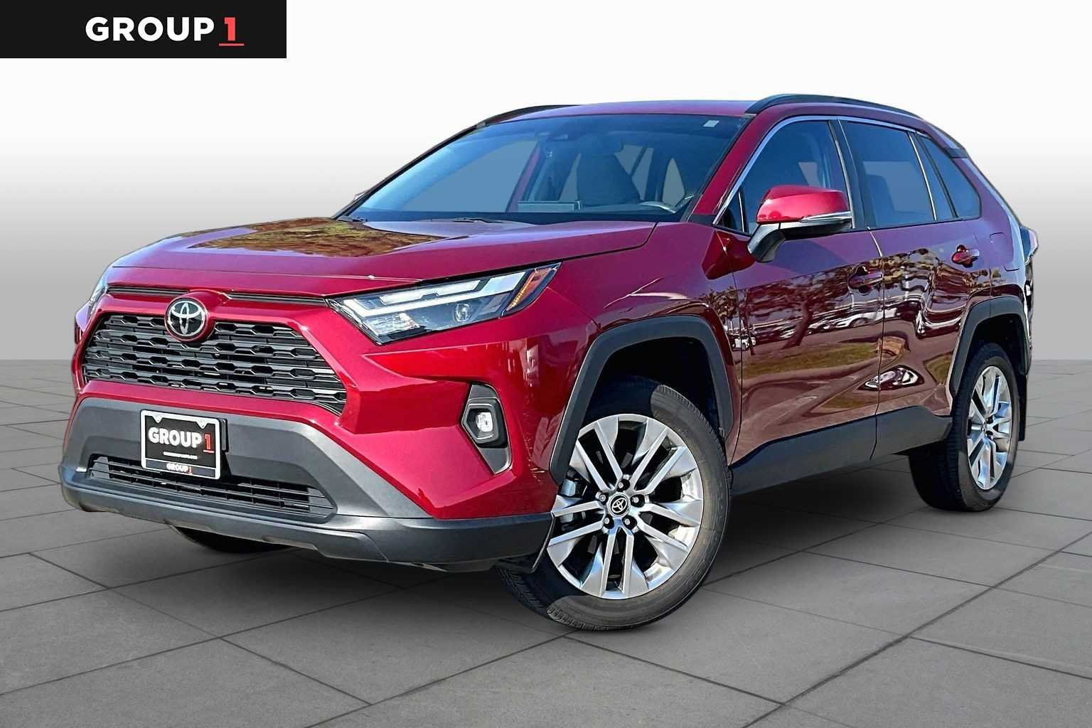 2024 Toyota RAV4 XLE Premium