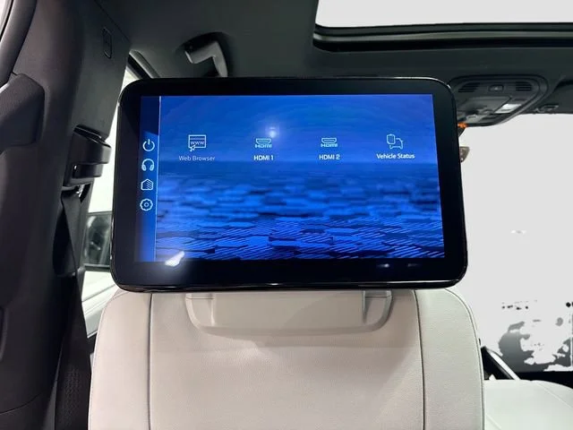 2025 Chevrolet Suburban Premier - Photo 30