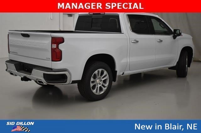 New 2026 Polar White Tricoat Chevrolet LTZ image 14