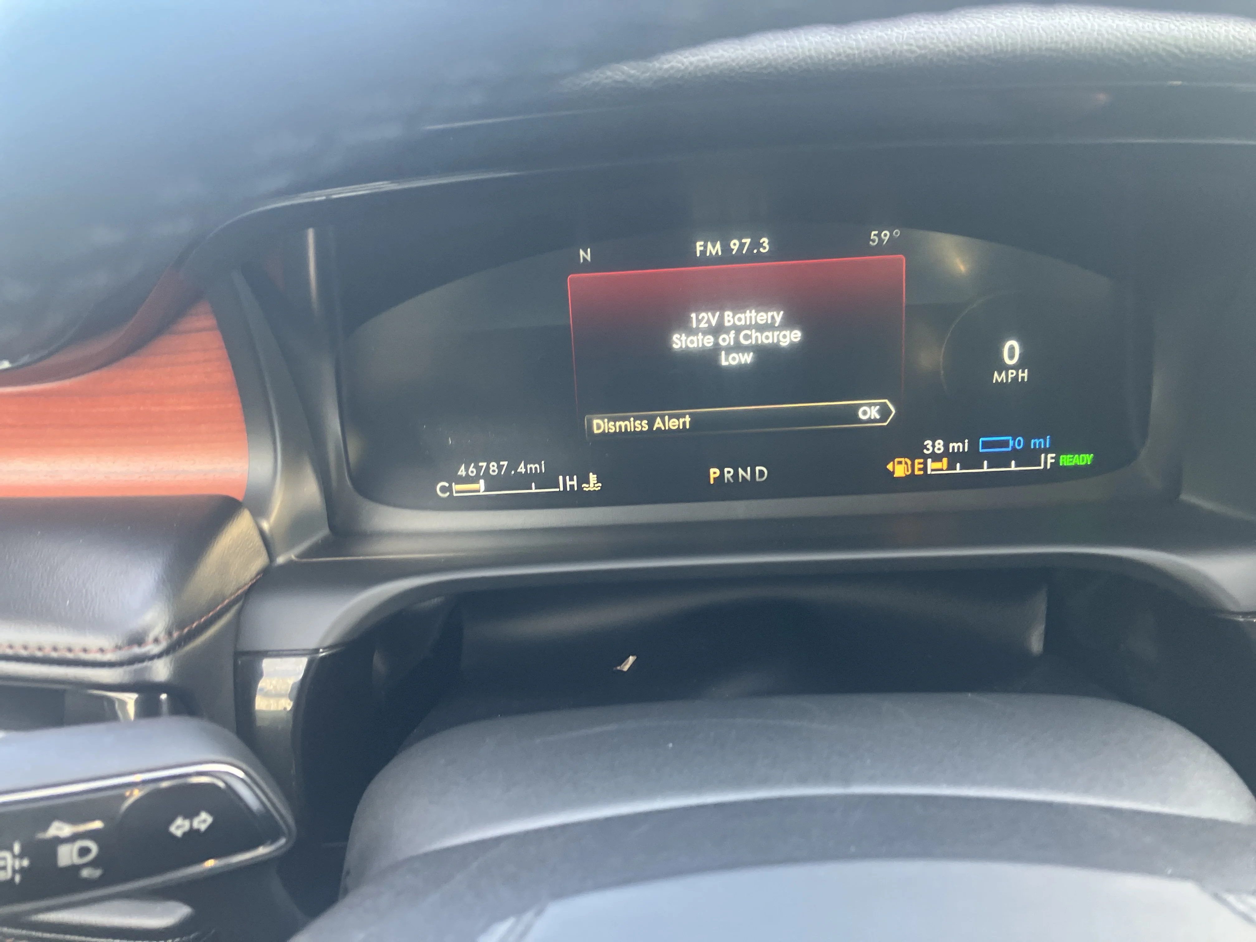 Used 2020 Radiance Metallic Lincoln Grand Touring image 25