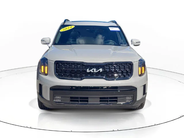 Certified Used 2024 Gray Kia SX-Prestige X-Line image 2