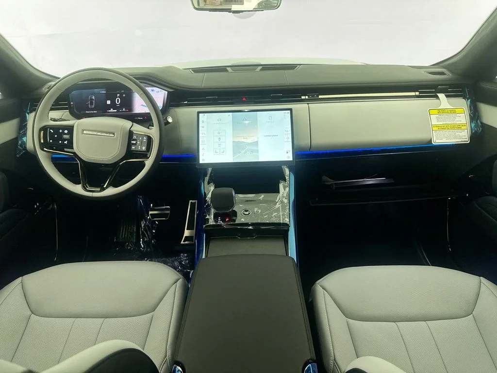 New 2026 Velocity Blue Land Rover Autobiography image 22